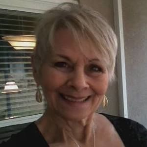 Meet your Posher, Carole